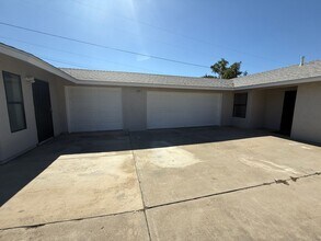 1345 Casa De Roca Way in Alpine, CA - Building Photo - Building Photo