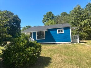 1842 Earl St in Shreveport, LA - Building Photo - Building Photo