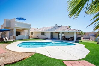 2045 Chip Dr in Lake Havasu City, AZ - Building Photo - Building Photo