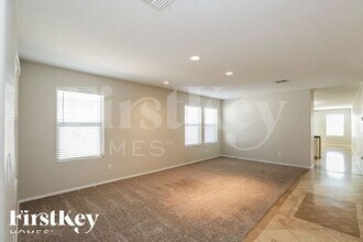 15443 W Cortez St in Surprise, AZ - Building Photo - Building Photo