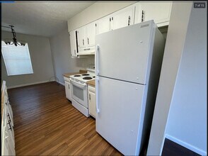 9149 Cedarpark Ln, Unit B in Knoxville, TN - Building Photo - Building Photo