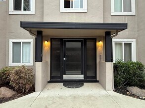 520 Bancroft Ave in San Leandro, CA - Building Photo - Building Photo