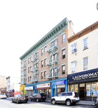 254-258 New Main St in Yonkers, NY - Foto de edificio - Building Photo