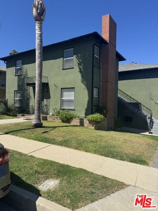 property at 5612 Edgemar Ave