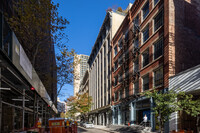 146-150 Wooster St in New York, NY - Foto de edificio - Building Photo