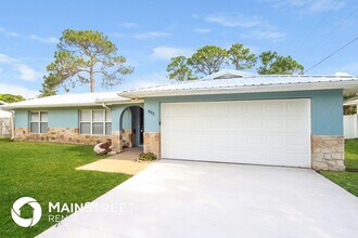655 Alhambra Rd SE in Palm Bay, FL - Building Photo - Building Photo
