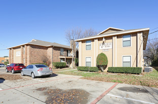 Prairie Oaks Apartments