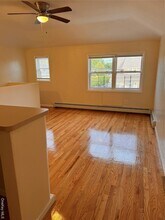 138-06 219th St, Unit 2 in Queens, NY - Building Photo - Building Photo