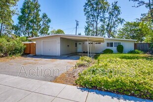 3974 Duncan Pl in Palo Alto, CA - Building Photo