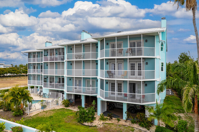 Sunset Breezes in Punta Gorda, FL - Building Photo - Building Photo