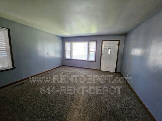 3912 W Columbia St in Evansville, IN - Building Photo - Building Photo