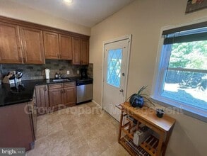 4651 Sheldon St in Philadelphia, PA - Building Photo - Building Photo