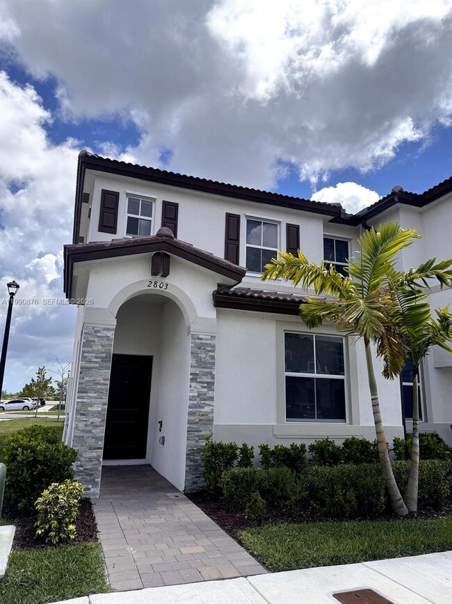 property at 2803 SE 26th Ave