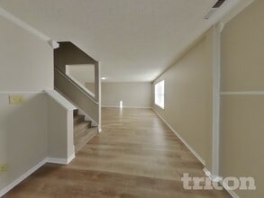 6339 Cradle River Dr in Indianapolis, IN - Building Photo - Building Photo