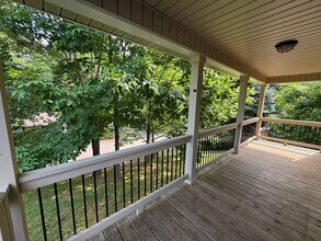 29 Dawson Pl in Asheville, NC - Building Photo - Building Photo