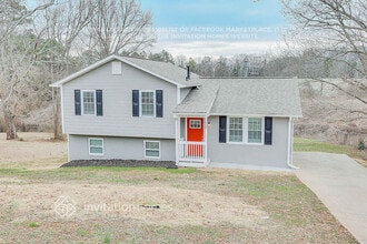 2287 Wallingford Dr in Decatur, GA - Foto de edificio - Building Photo