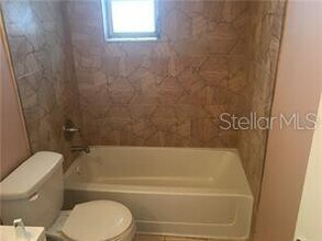 5924 Pine St in New Port Richey, FL - Building Photo - Building Photo