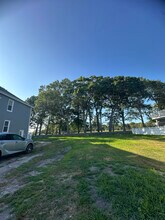 57 Lucas St in New Bedford, MA - Building Photo - Building Photo
