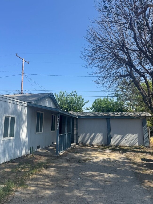 property at 4006 Mennes Ave