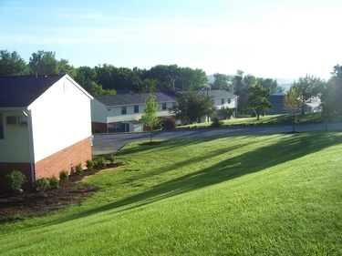 Cedar Woods in Hillsboro, OH - Building Photo