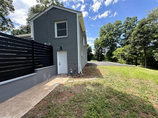 12317 Metlock Rd in Culpeper, VA - Building Photo - Building Photo