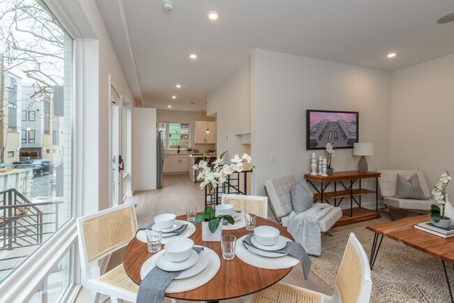 The Wylie (1754) in Philadelphia, PA - Building Photo - Interior Photo