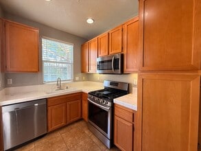 1620 Sugar Maple Pl in Chula Vista, CA - Building Photo - Building Photo