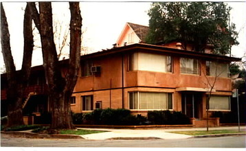 The Bermuda Apartments in Sacramento, CA - Building Photo - Building Photo