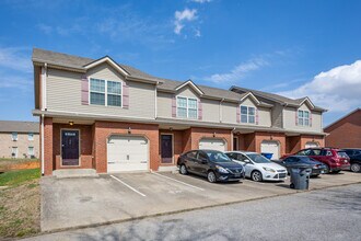 Wind Chase in Clarksville, TN - Building Photo - Building Photo