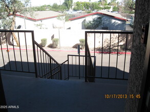1215 E Lemon St in Tempe, AZ - Foto de edificio - Building Photo