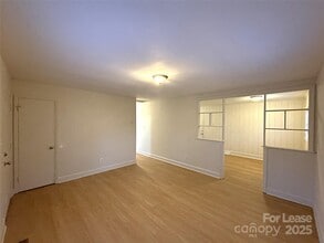 4409 Brooktree Dr in Charlotte, NC - Building Photo - Building Photo