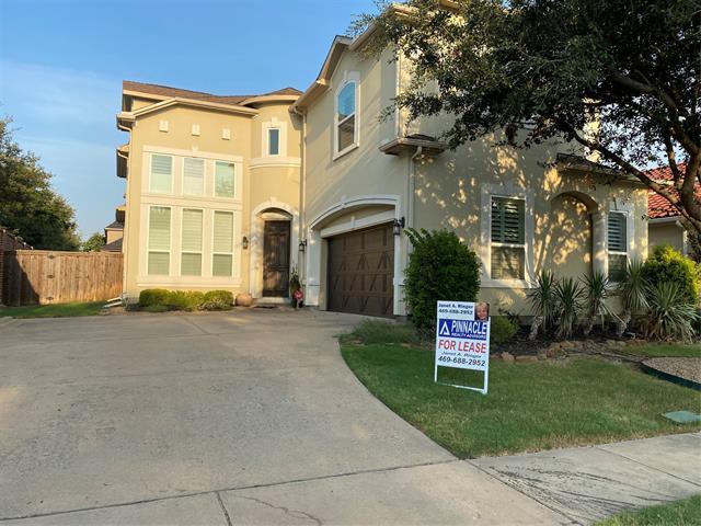 property at 2540 Las Palmas Ln