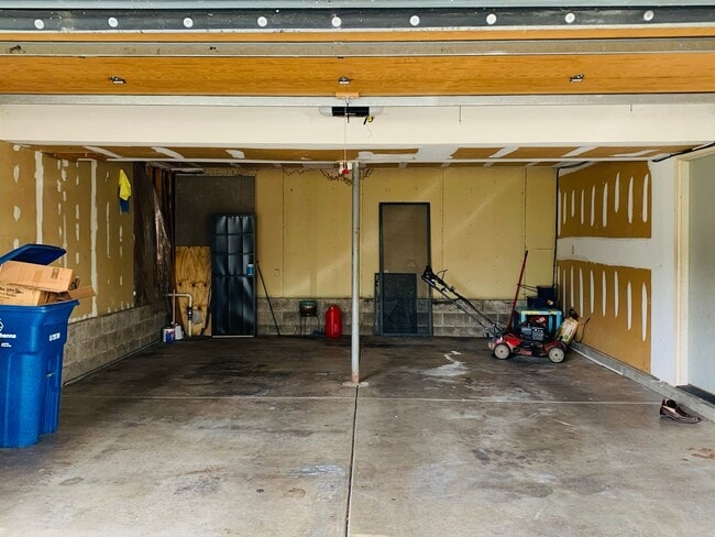 648 Gahanna Highlands Dr in Columbus, OH - Building Photo - Building Photo