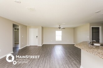 2394 Rock Dr in Poinciana, FL - Building Photo - Building Photo