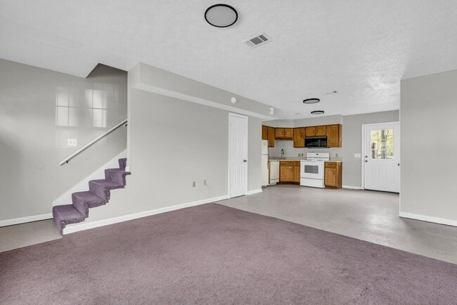 452 W Broad St in West Point, MS - Building Photo - Building Photo