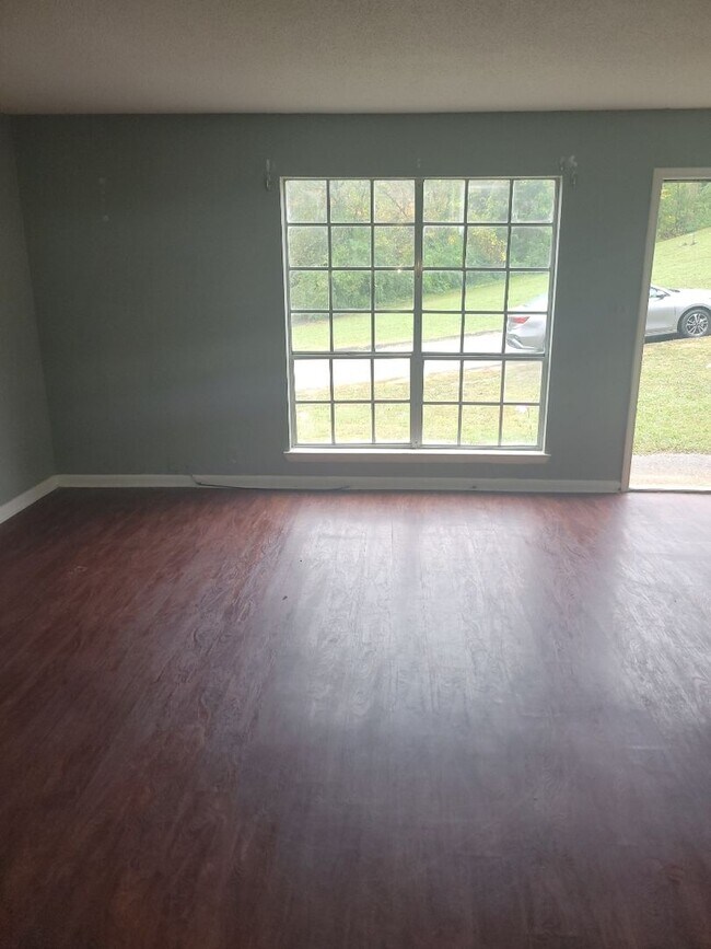 3653 Shirl Jo Ln in Chattanooga, TN - Building Photo - Building Photo