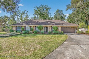 1914 St Marys Ct in Jacksonville, FL - Building Photo