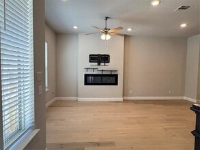 4425 Benton Ln in Carrollton, TX - Building Photo - Building Photo