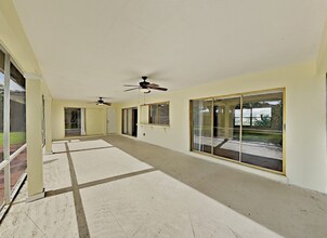 4444 NE 29th Ave in Lighthouse Point, FL - Building Photo - Building Photo