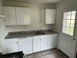 1921 Anderson St in Charlotte, NC - Building Photo - Building Photo