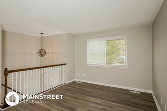 7411 Autumn Bent Way in Crestwood, KY - Building Photo - Building Photo