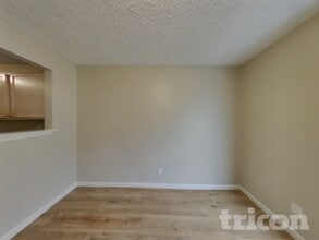 6750 Pembridge Way in Indianapolis, IN - Building Photo - Building Photo