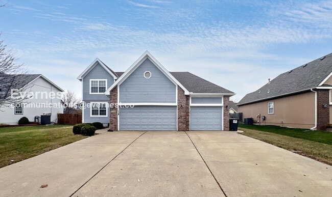 property at 928 SE 12 Terrace