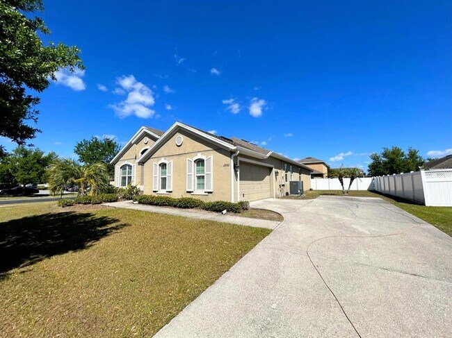 property at 2882 Running Brook Cir