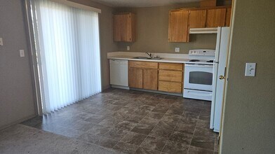 1414 Brandt Rd in Vancouver, WA - Building Photo - Building Photo