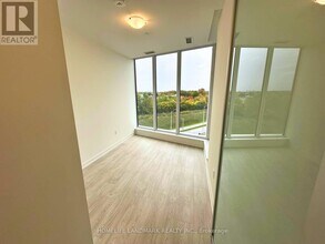 1 Kyle Lowry Rd in Toronto, ON - Building Photo - Building Photo