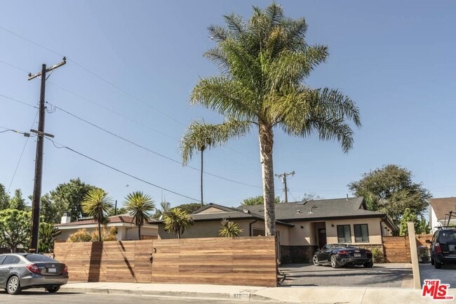property at 977 Vernon Ave