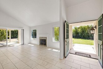 43250 Via Magellan Dr in Palm Desert, CA - Building Photo - Building Photo