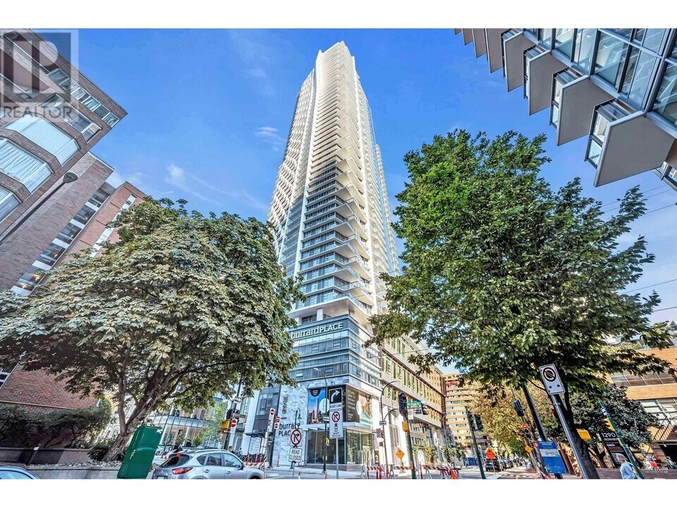 1289-1289 Hornby St in Vancouver, BC - Building Photo