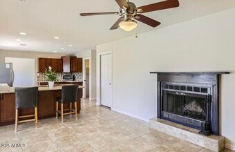 1947 E Watson Dr in Tempe, AZ - Building Photo - Building Photo